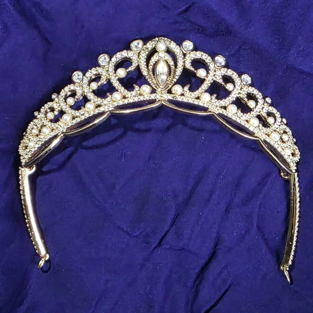 Vintage Swarovski Crystal Crown Tiara Gold Tone Faux Pearls Princess Prom Bride